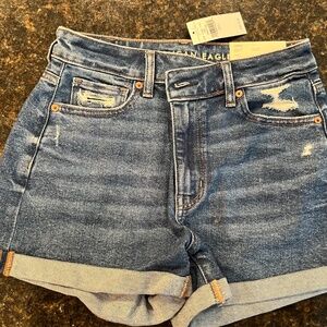 New American Eagle Denim Stretch Mom Shorts Sz 2 NWT